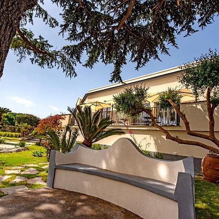 פרוסידה Villa Barone מראה חיצוני תמונה